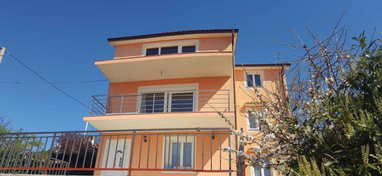 Apartment In Matulji 17036 Buitenkant foto